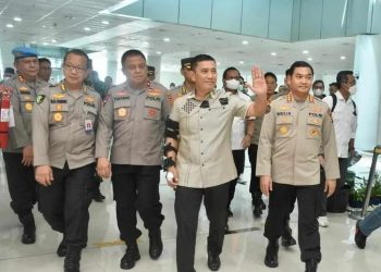 Kapolda Jambi tiba di bandara sultan thaha usai menjalani perawatan di Rs Kramat Jati