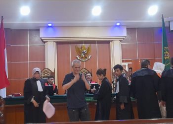 Tekmin alias Ameng dihadirkan sebegai saksi dalam persidangan Helen