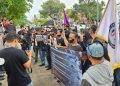 Aksi tutup mulut penghalangan kerja jurnalistik