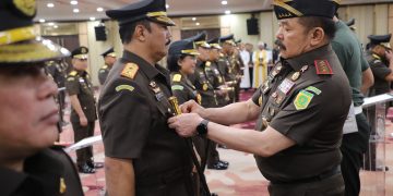 Sugeng Hariadi yang resmi menjabat sebagai Kajati Jambi, menggantikan Hermon Dekristo