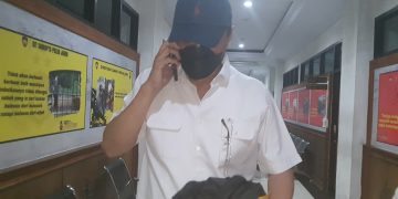 DIPERIKSA : Varial Adi Putra diam seribu bahasa usai diperiksa