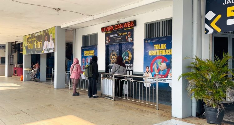 PINDAH : Suasana halaman lapas Klas II Jambi