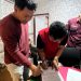 DPO : Momen terpidana membubuhkan tanda tangan usai ditangkap tim Tabur setelah satu dekade pelarian