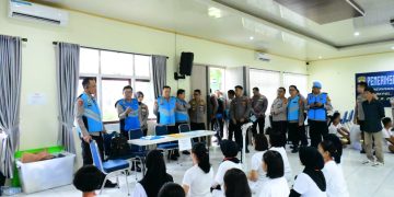 REKRUTMEN : Suasana saat calon anggota Polri sedang melakukan tes kesehatan (Dok/Humas Polda Jambi)
