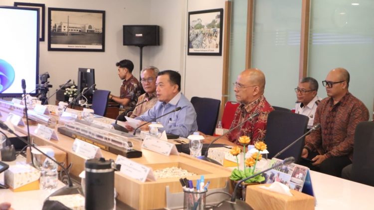 Gubernur Jambi Al Haris saat melakukan audiensi di Kementerian Perhubungan
